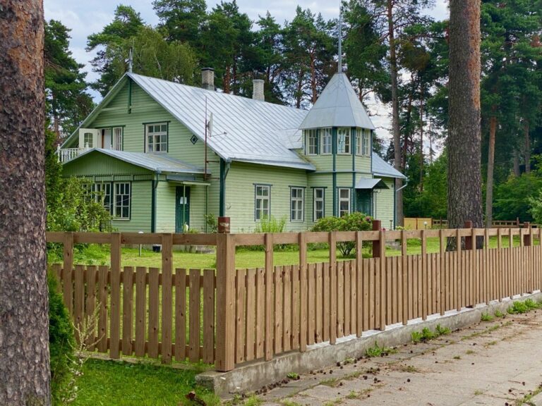Elva endine postimaja